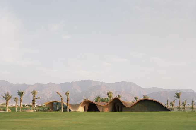 Organic architecture for Ayla Golf Academy & Clubhouse in the desert