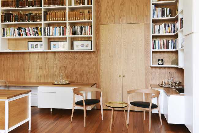 Legno massiccio e rovere per un ufficio