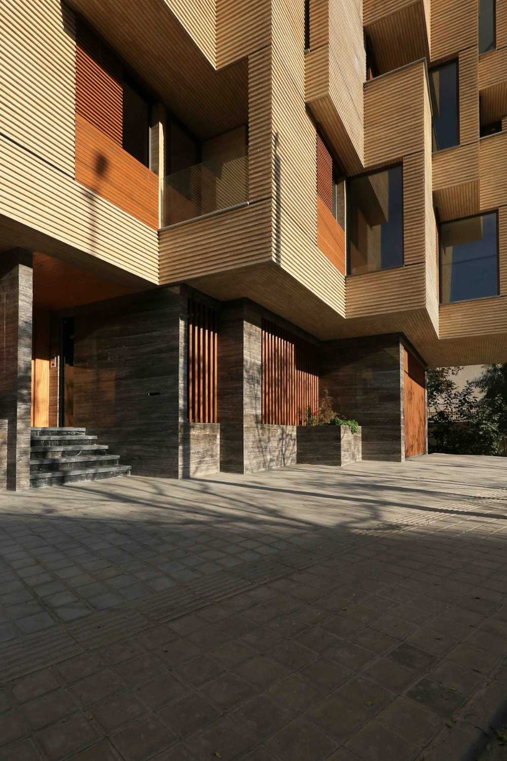 Condominio rivestimento in legno