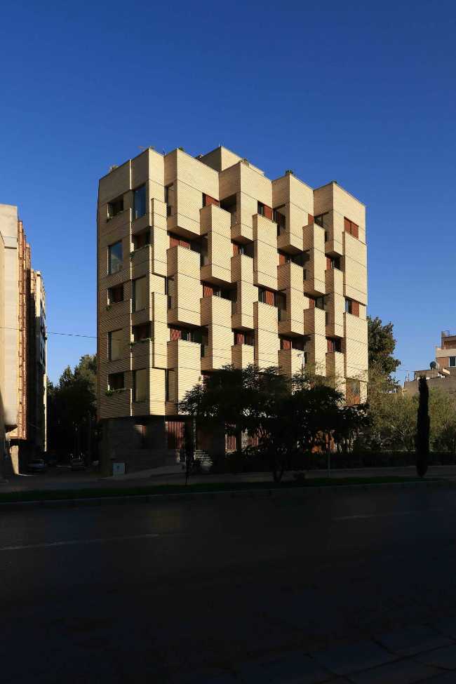 Condominio rivestimento in legno