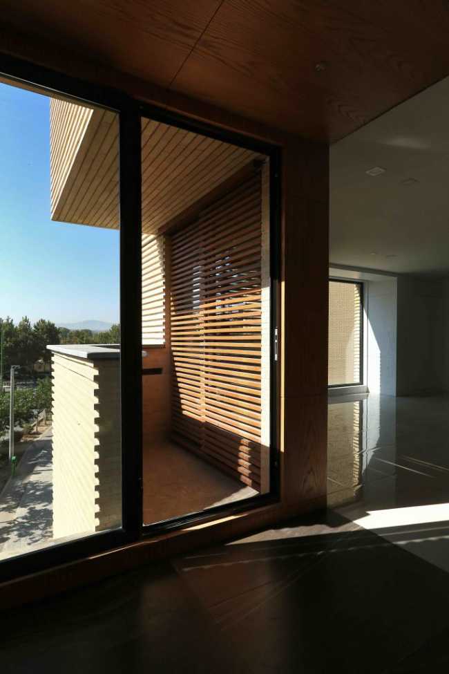 Grandi finestre affacciate sul panorama