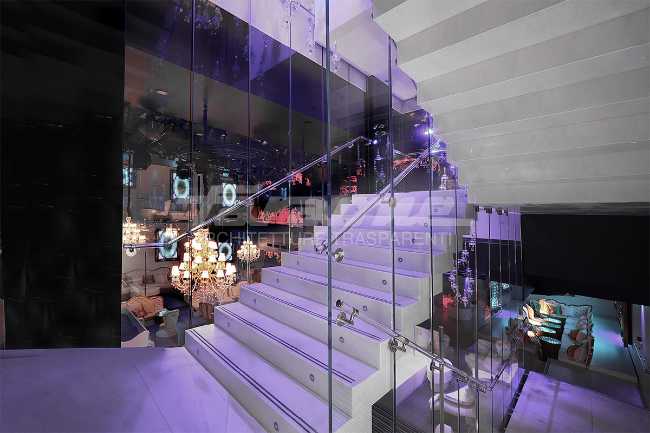 Scala Billionaire Club di Instambul Beppe Riboli designed by Faraone