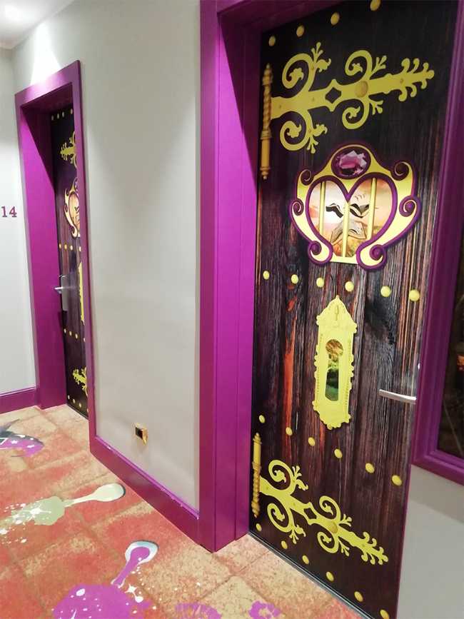 Porta personalizzata San.Co per Gardaland Magic Hotel