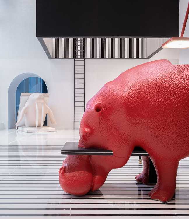 hotel cina ingresso minimal rinoceronte rinoceronte rosso