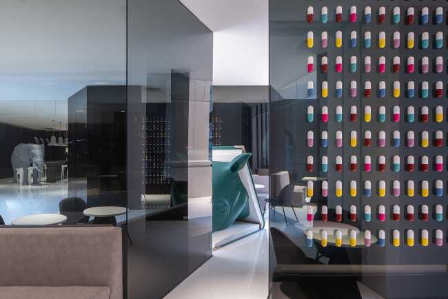 hotel cina ingresso minimal