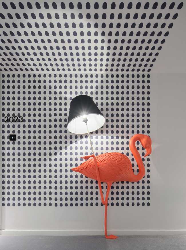 hotel cina ingresso minimal corridoi fenicottero rosa