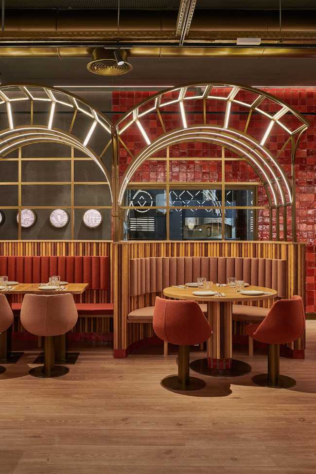 art nouveau valencia restaurant seating furniture