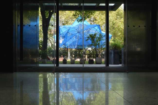 struttura metallo e corda giardino