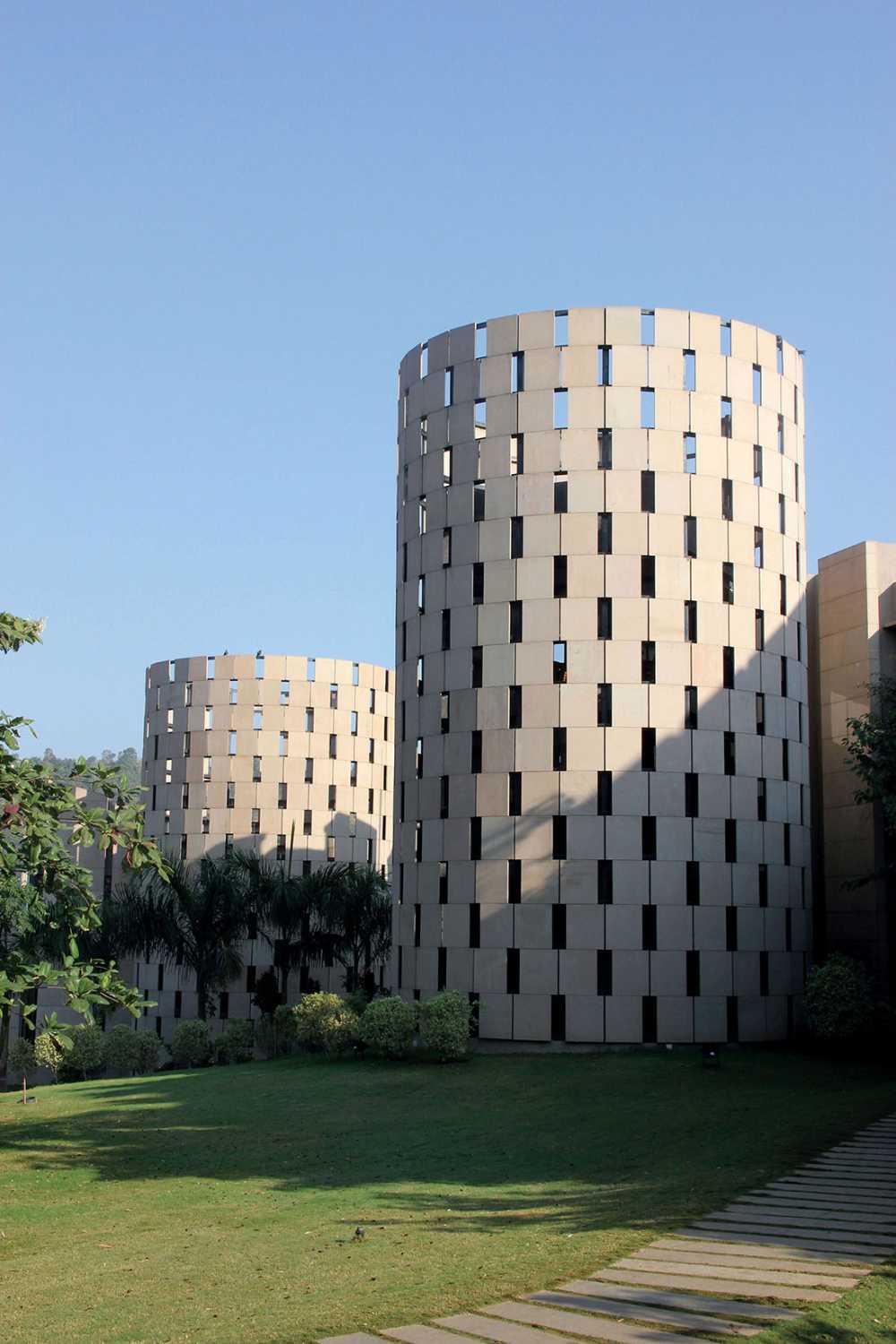 Campus Universitario India strutture in cemento