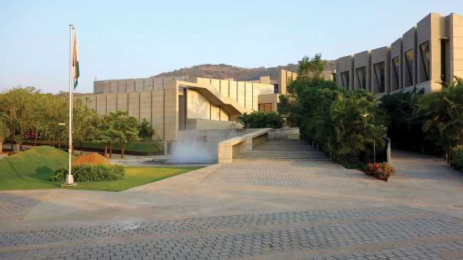 Campus Universitario India plaza de conexión