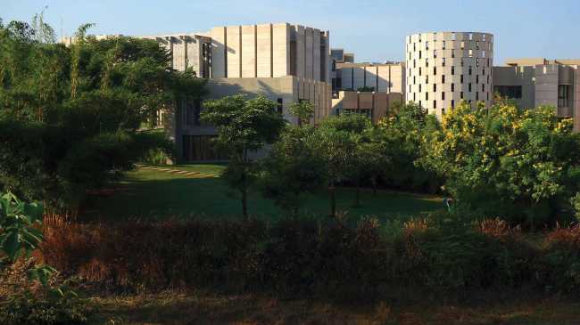 Campus Universitario India estructuras de hormigón