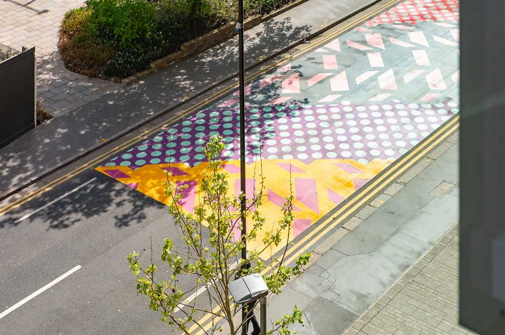 Architecture et graphisme urbain à Londres. La ville devient une galerie à ciel ouvert