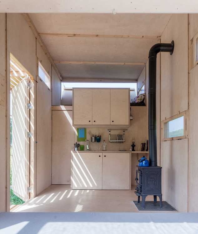 Interno cabina con cucina