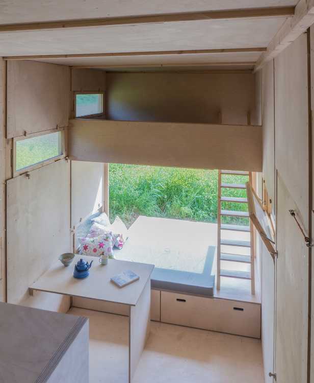 Cabina in legno interno