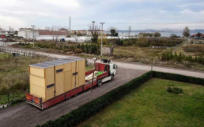 Trasporto cabina in legno