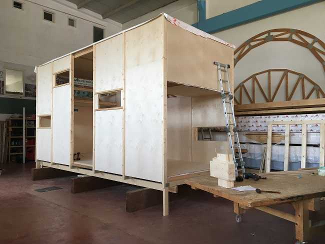 Costruzione cabina in legno