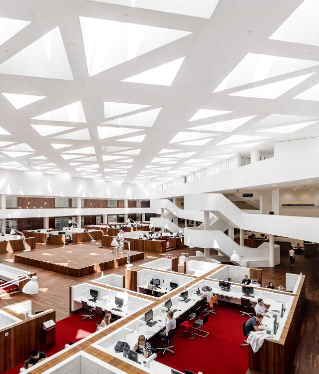 University glazed ceiling grille