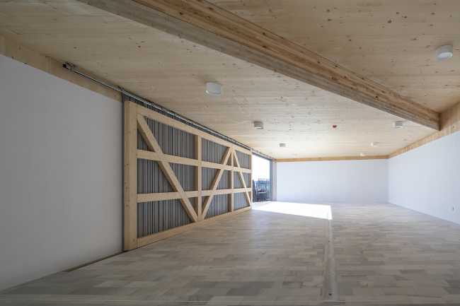 slats internal wood ceiling glulam