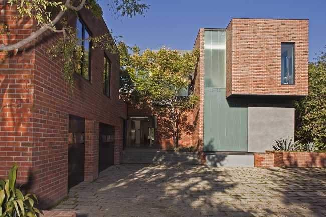 Villa con revestimiento de ladrillo