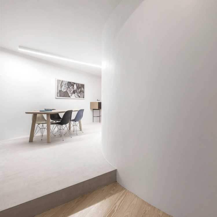 parete semicircolare appartamento storico
