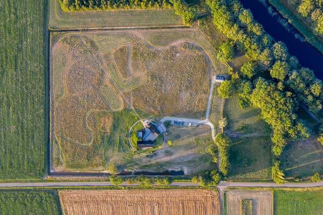 Una villa contemporánea inspirada en las granjas holandesas.