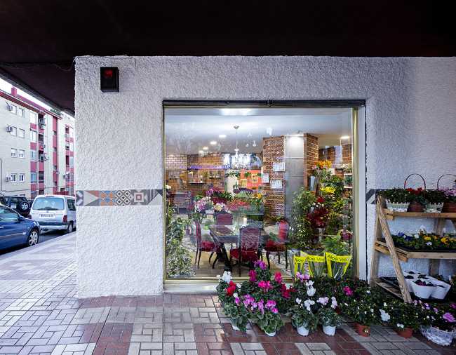 Flower shop window display