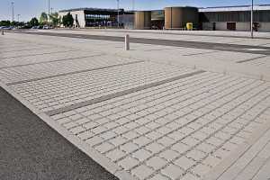 Flooring for external use dry beton