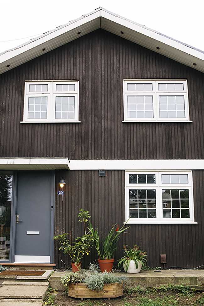 Wooden dwelling sixties