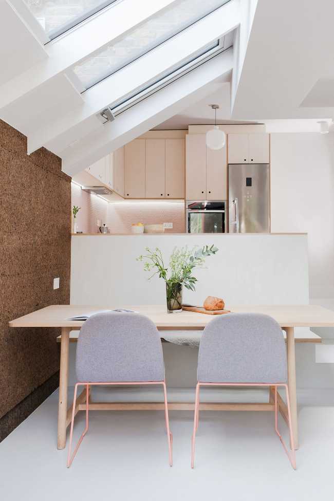 Kitchen and dining table