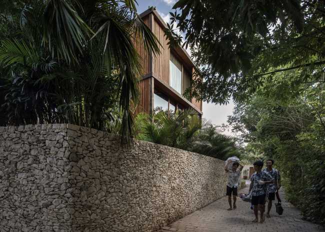 House Aperture: rifugio artigianale con vista sull’oceano a Uluwatu