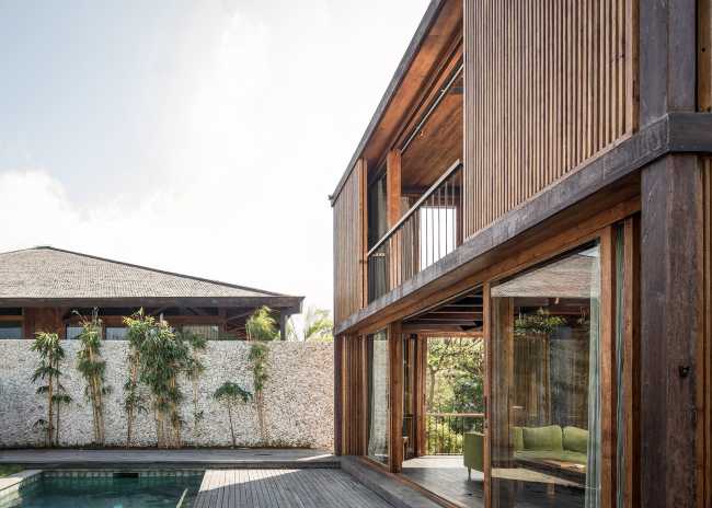 House Aperture: rifugio artigianale con vista sull’oceano a Uluwatu