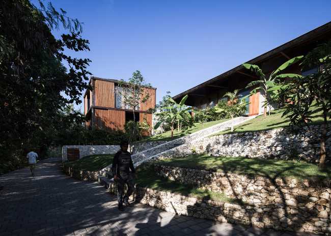House Aperture: rifugio artigianale con vista sull’oceano a Uluwatu