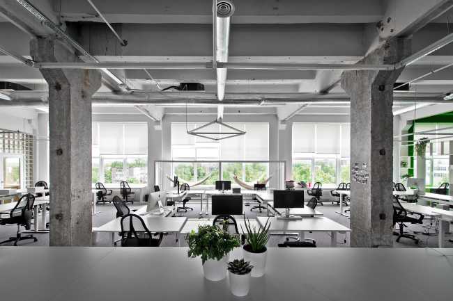 uffici open space  luminosi