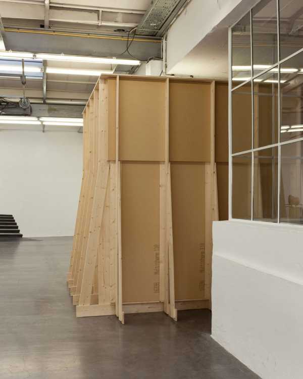 Installation in wood