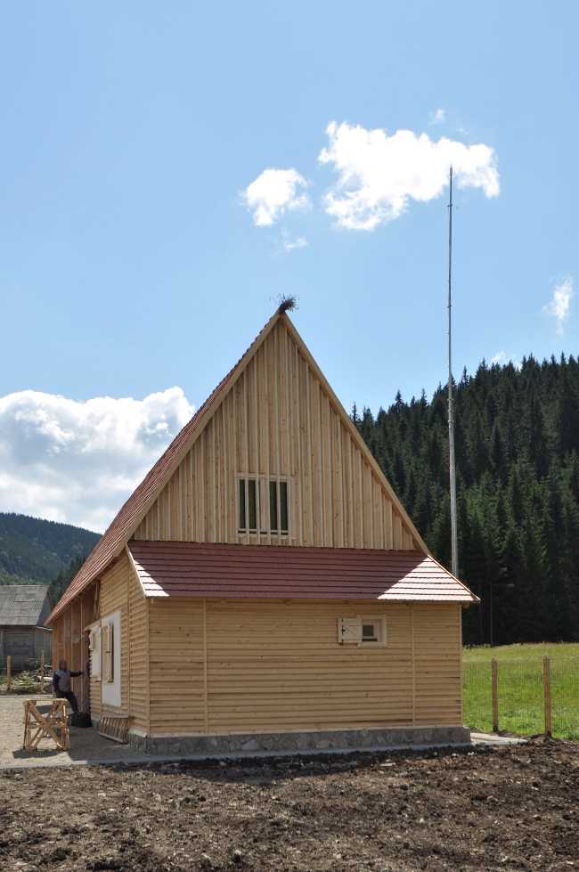 Wooden hut