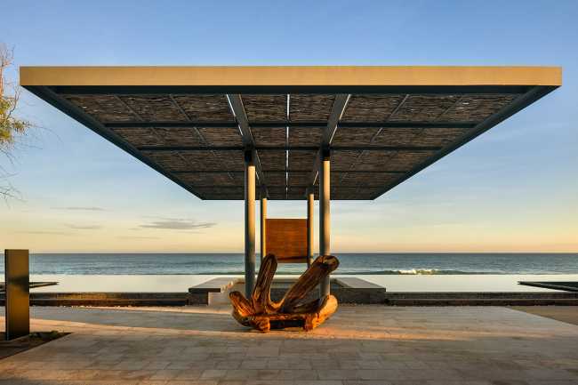 organic california hotel with sea view