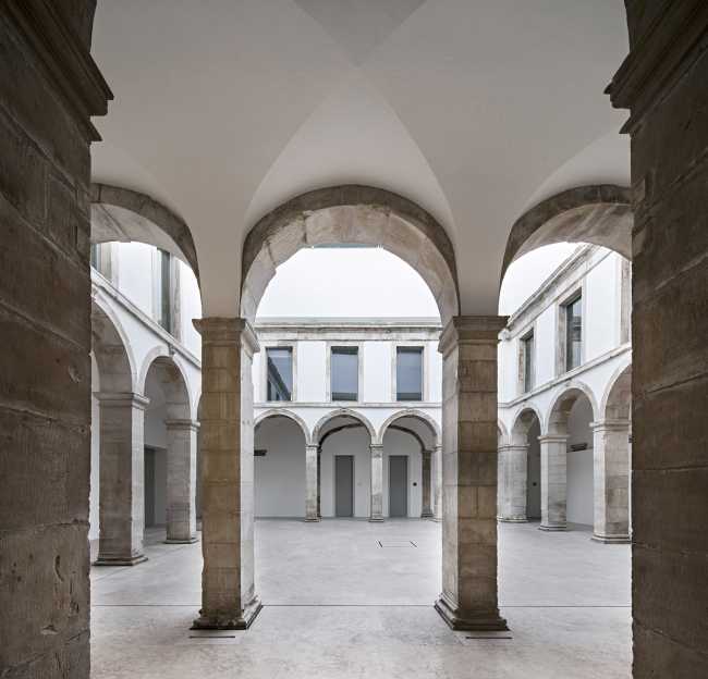 La piedra representa