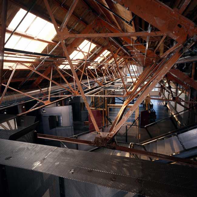 Structure in 100-year-old steel