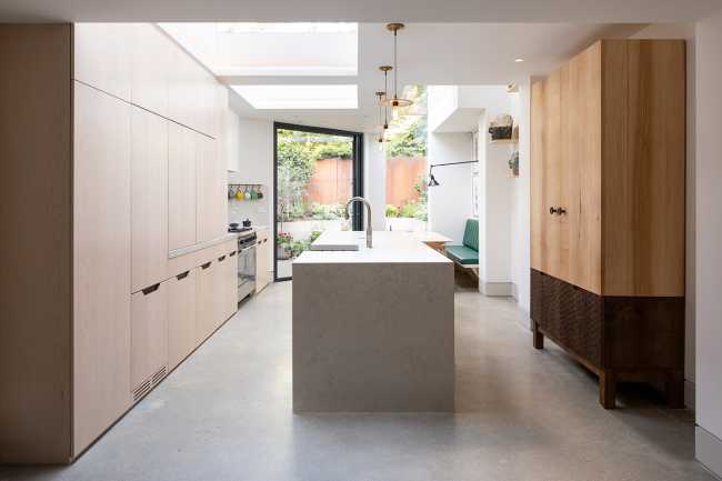 living minimal bianca arredi tutta altezza