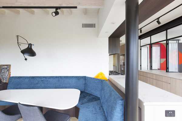 Interno residenza design colorato