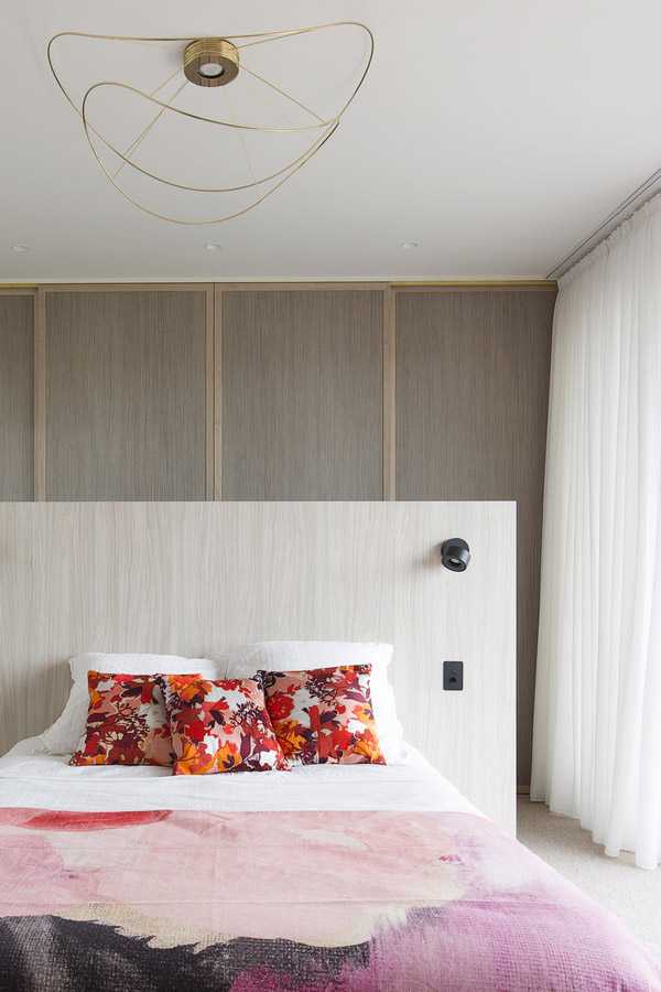 Camera da letto lenzuola colorate