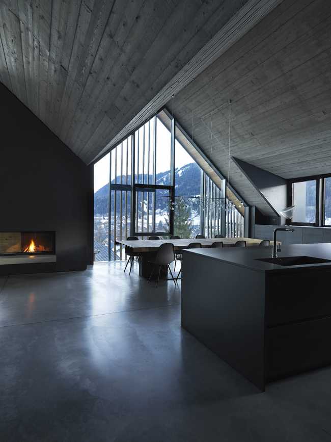 House among the Alps: a blend of contemporary architecture and local traditions