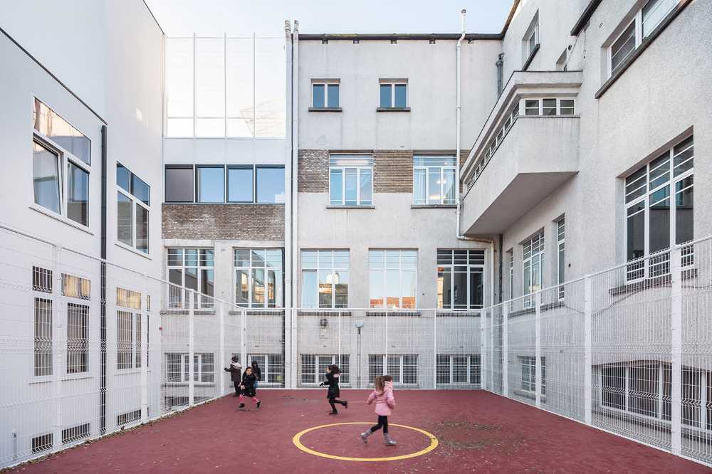Sports field on the roof of a school