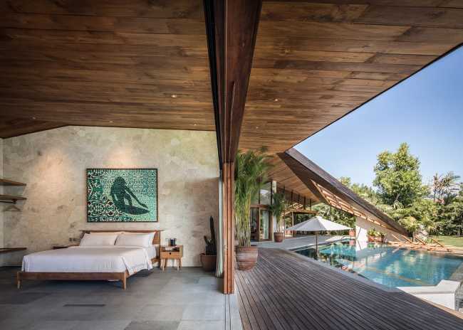 Camera da letto vista piscina