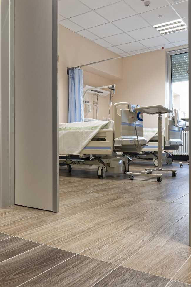 M.Bufalini hospital of Cesena - Pavimenti Iris ceramica