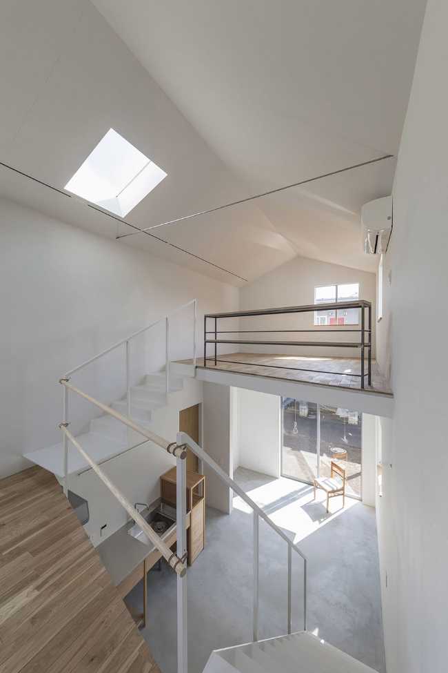 Interni in legno bianchi