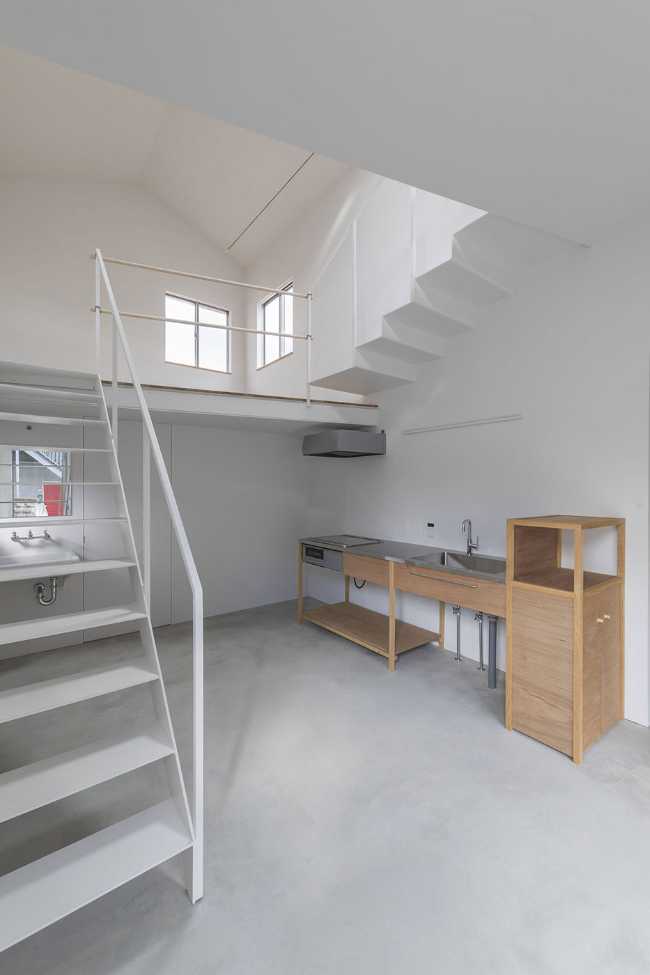 Interni in legno bianchi