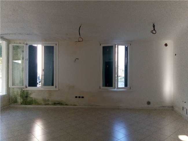 pareti interne con muschio