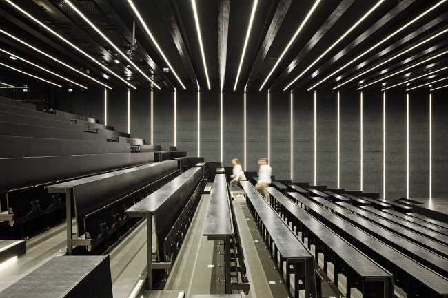 ancienne caserne Paris université auditorium