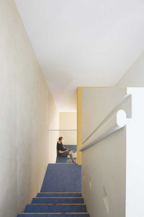 Corpo scala interno grigio